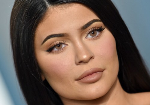 Kylie Jenner's Eyelash Extensions: Everything You Need to Know